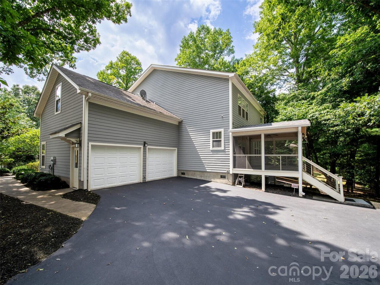 Listing Photo 33