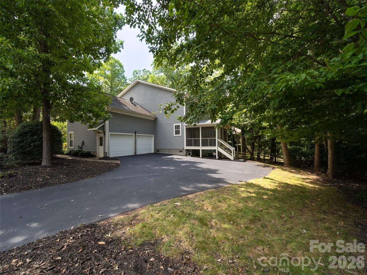 Listing Photo 35