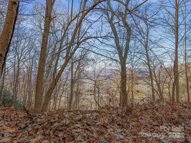 Listing Photo 13