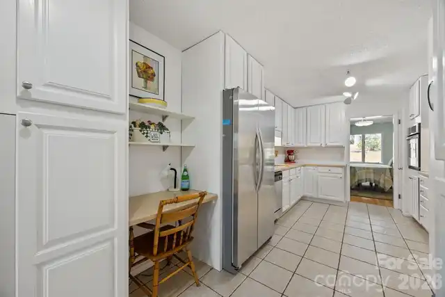 Listing Photo 15