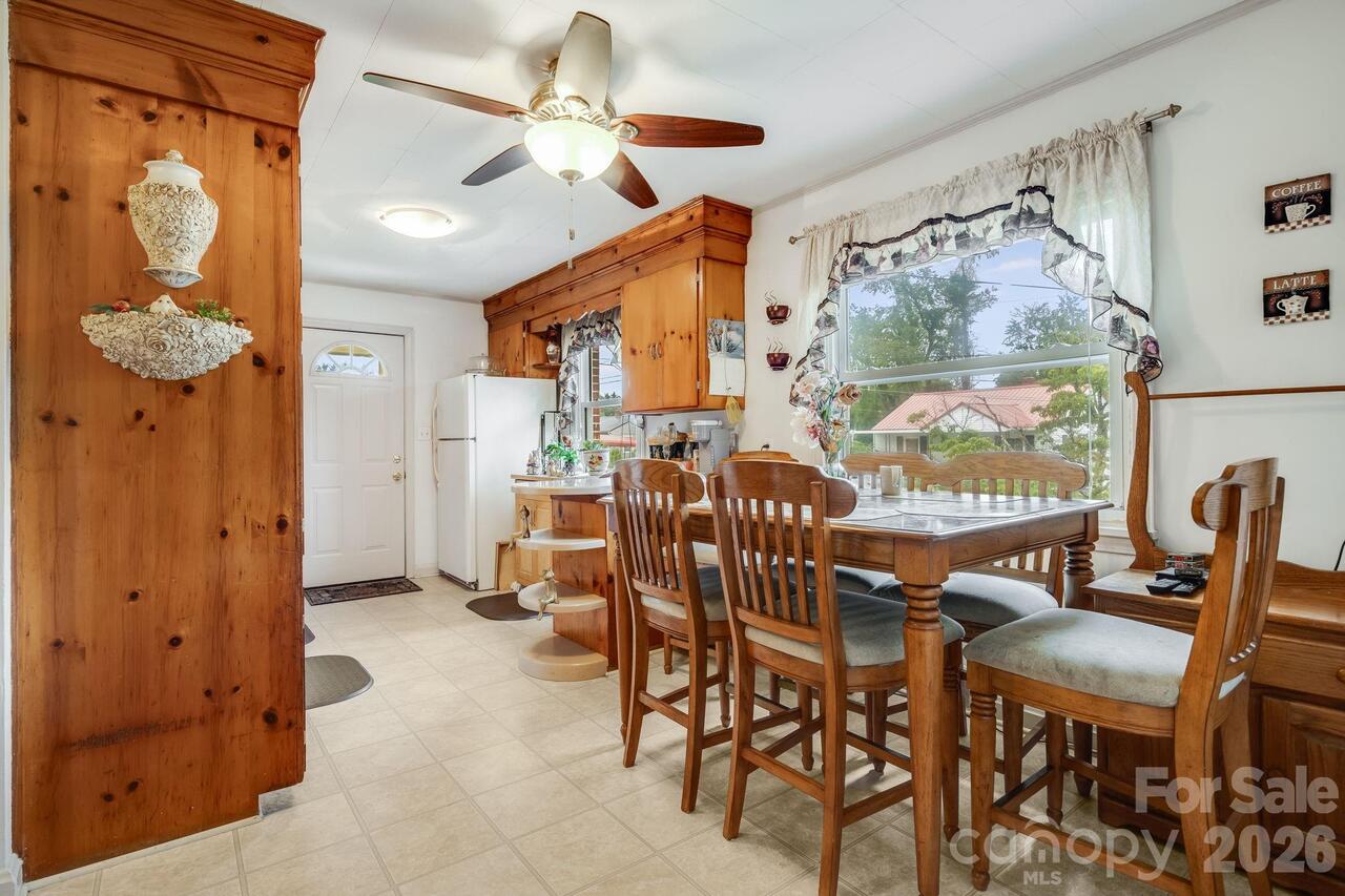Listing Photo 7