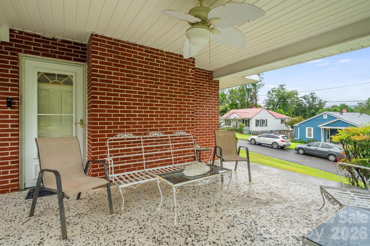 Listing Photo 27