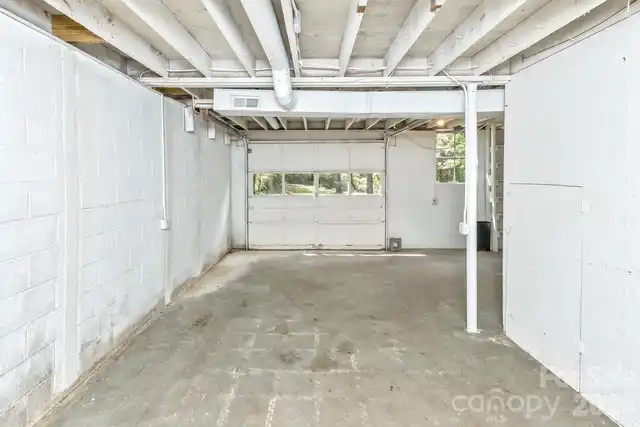 Listing Photo 28