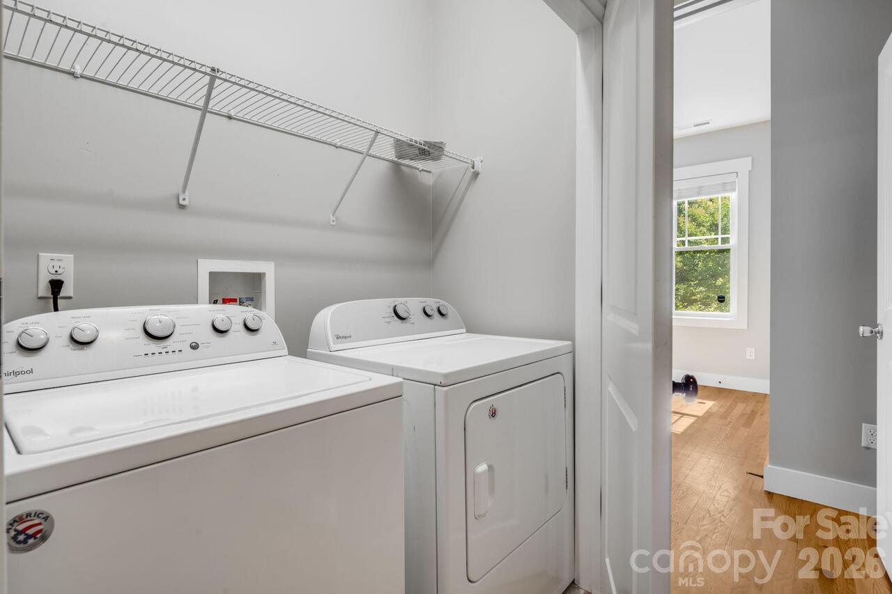 Listing Photo 18