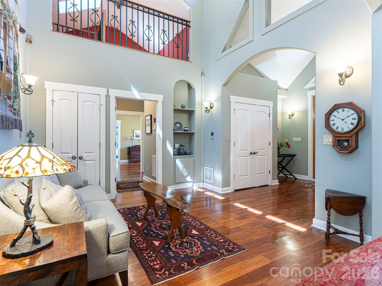Listing Photo 10