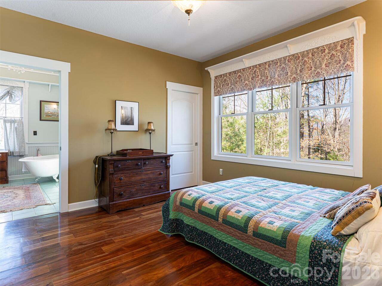Listing Photo 37