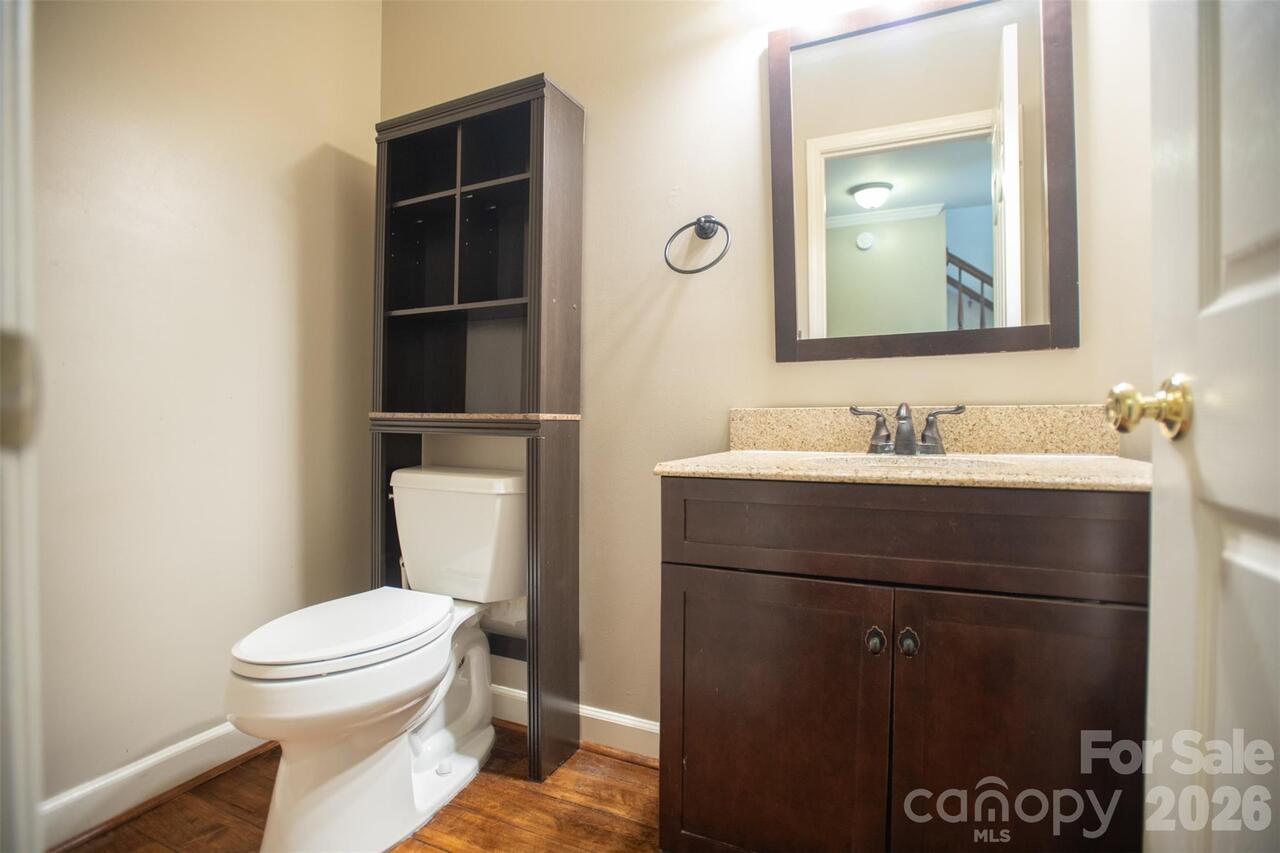 Listing Photo 15