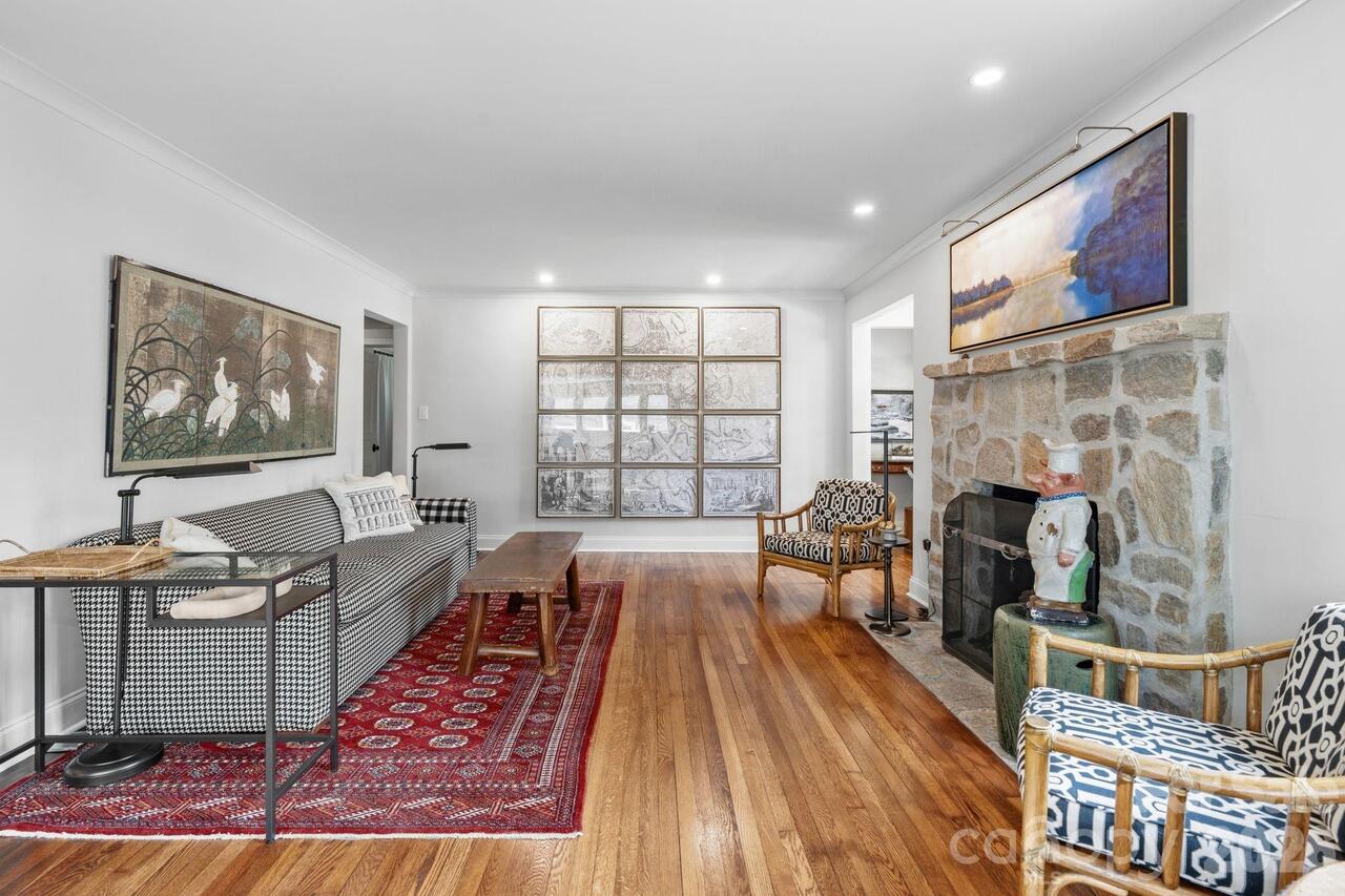 Listing Photo 15