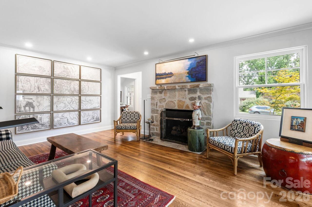 Listing Photo 16
