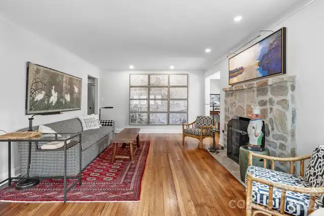 Listing Photo 15