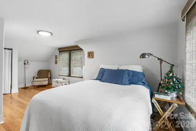 Listing Photo 33