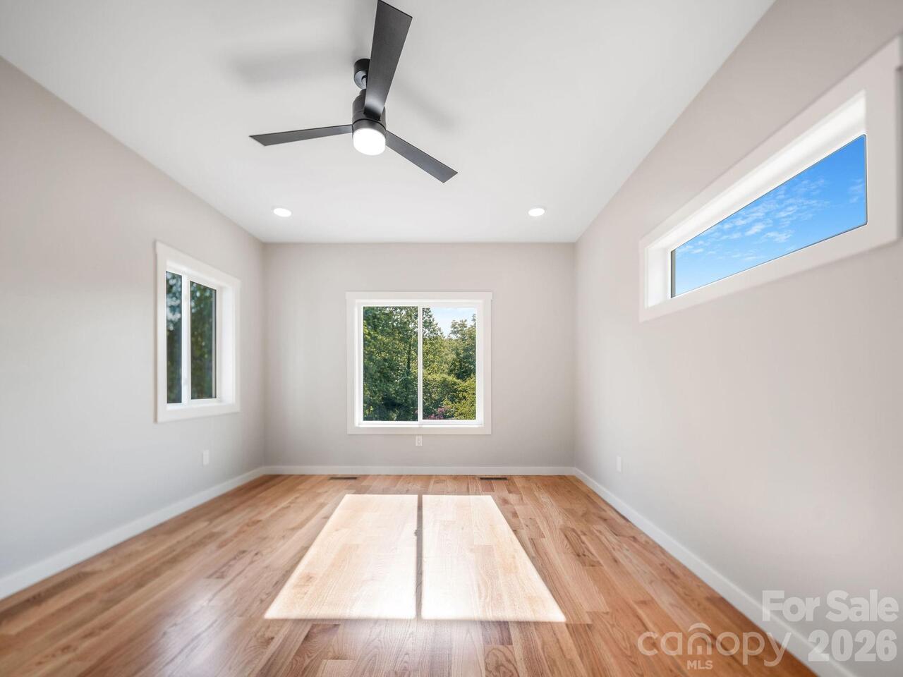 Listing Photo 31