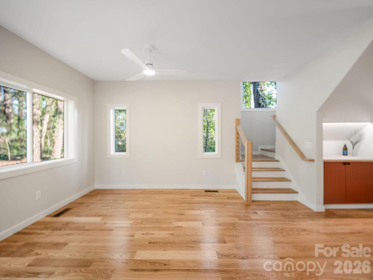 Listing Photo 33