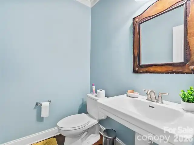 Listing Photo 32