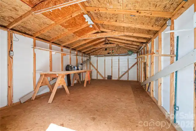 Listing Photo 14