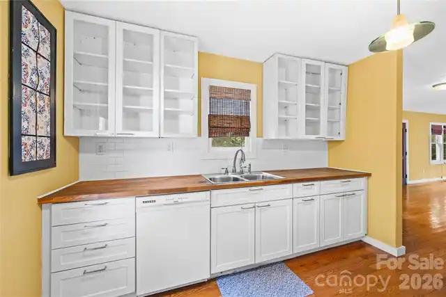 Listing Photo 22