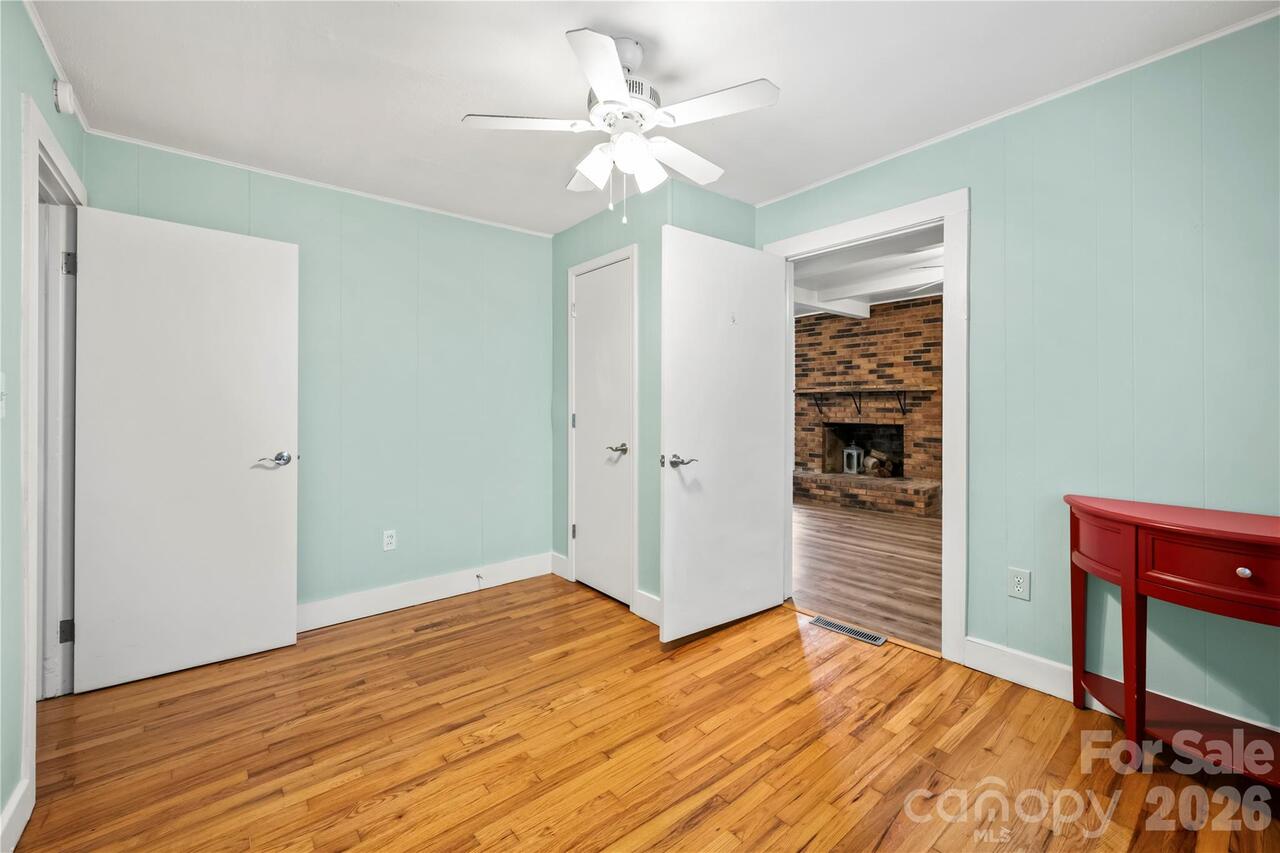 Listing Photo 19