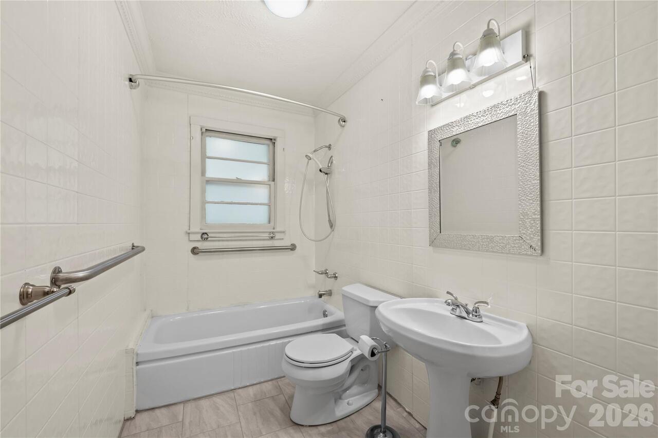 Listing Photo 22