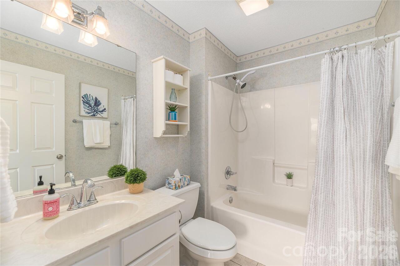 Listing Photo 25