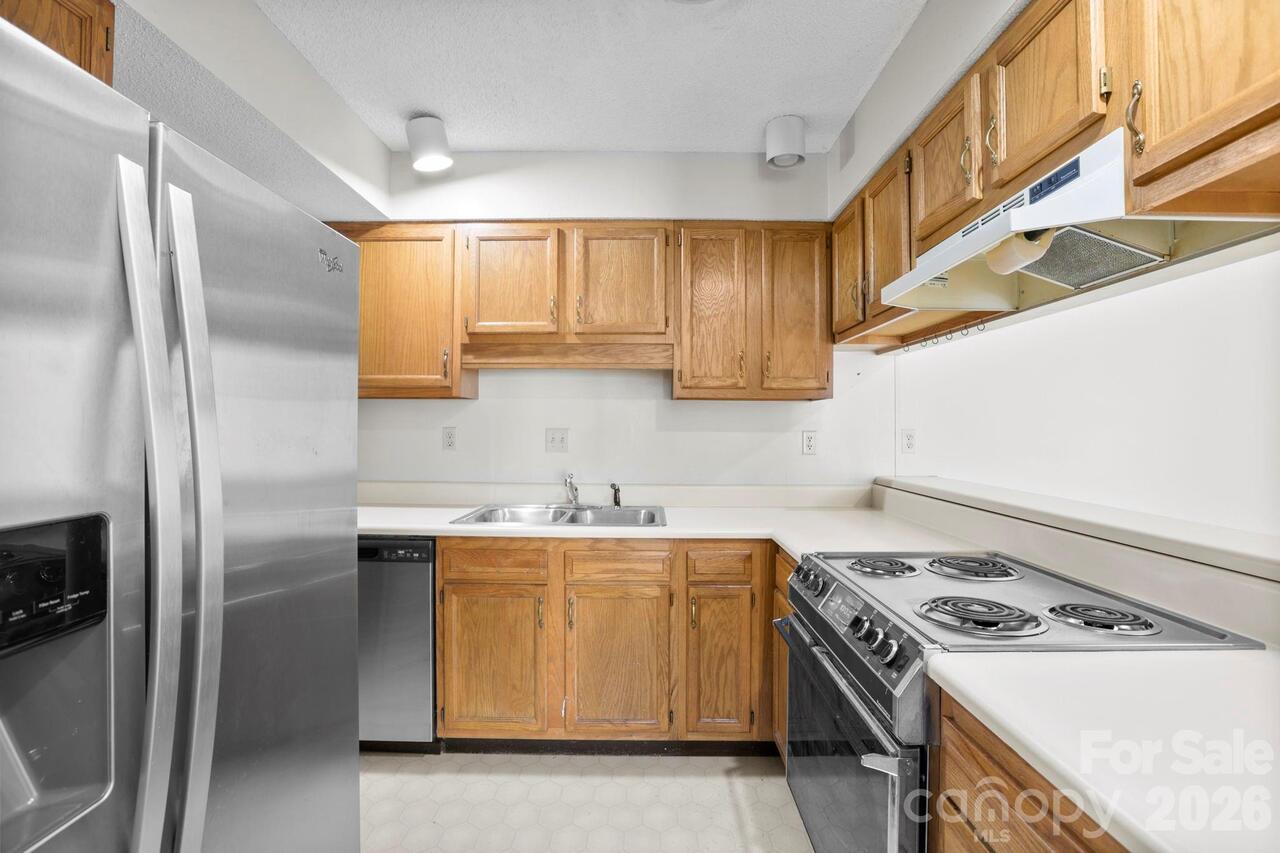 Listing Photo 13