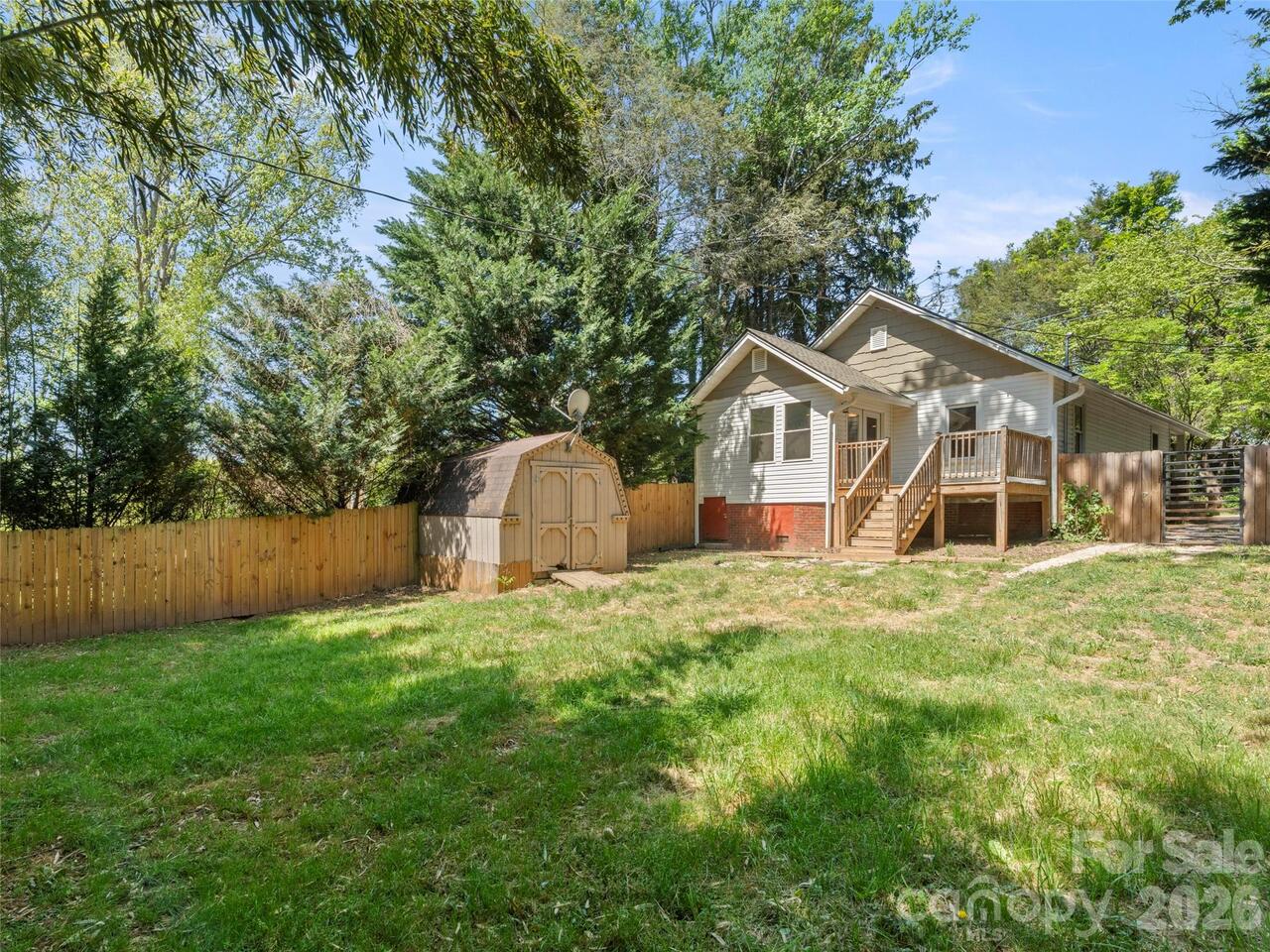 Listing Photo 6