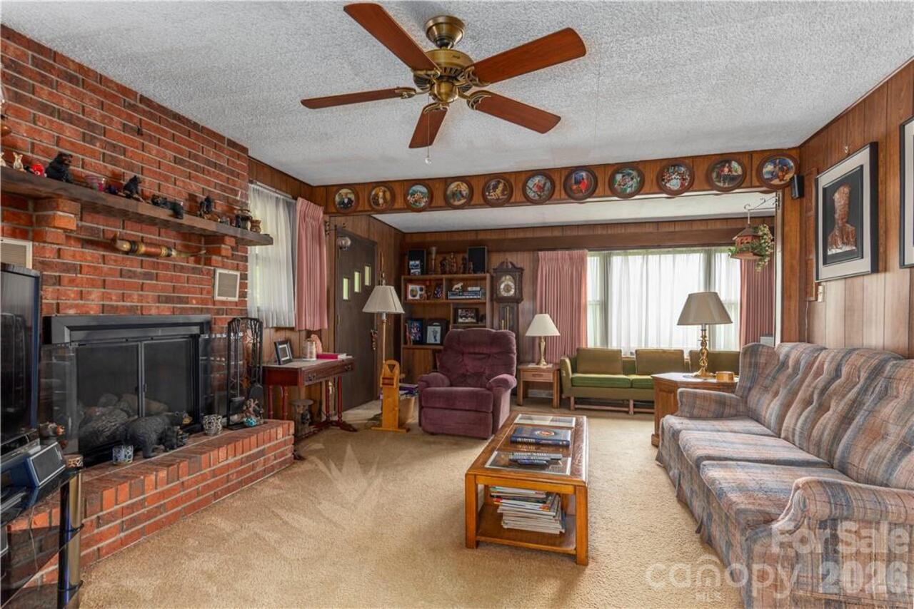 Listing Photo 24