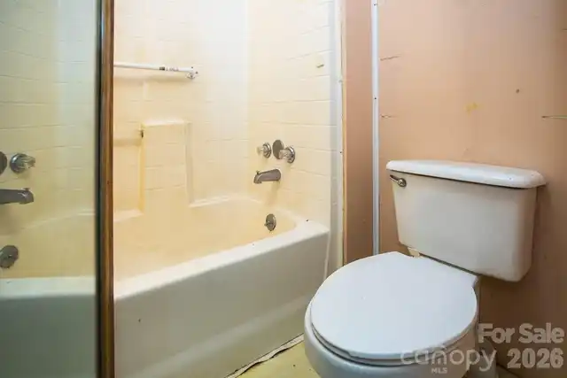 Listing Photo 16