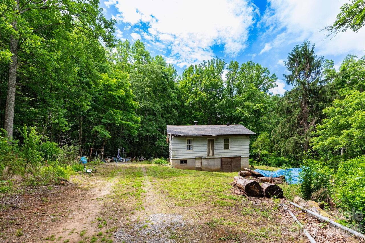 Listing Photo 7