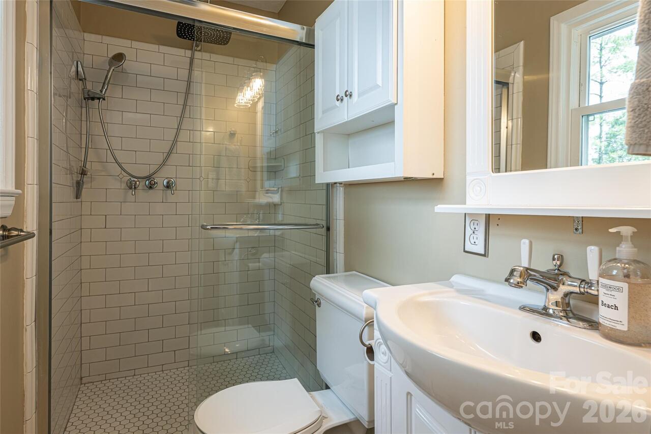 Listing Photo 23