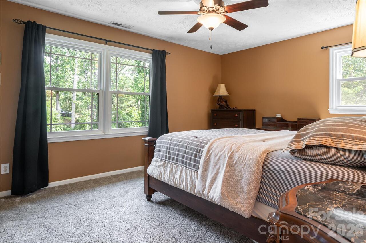 Listing Photo 20