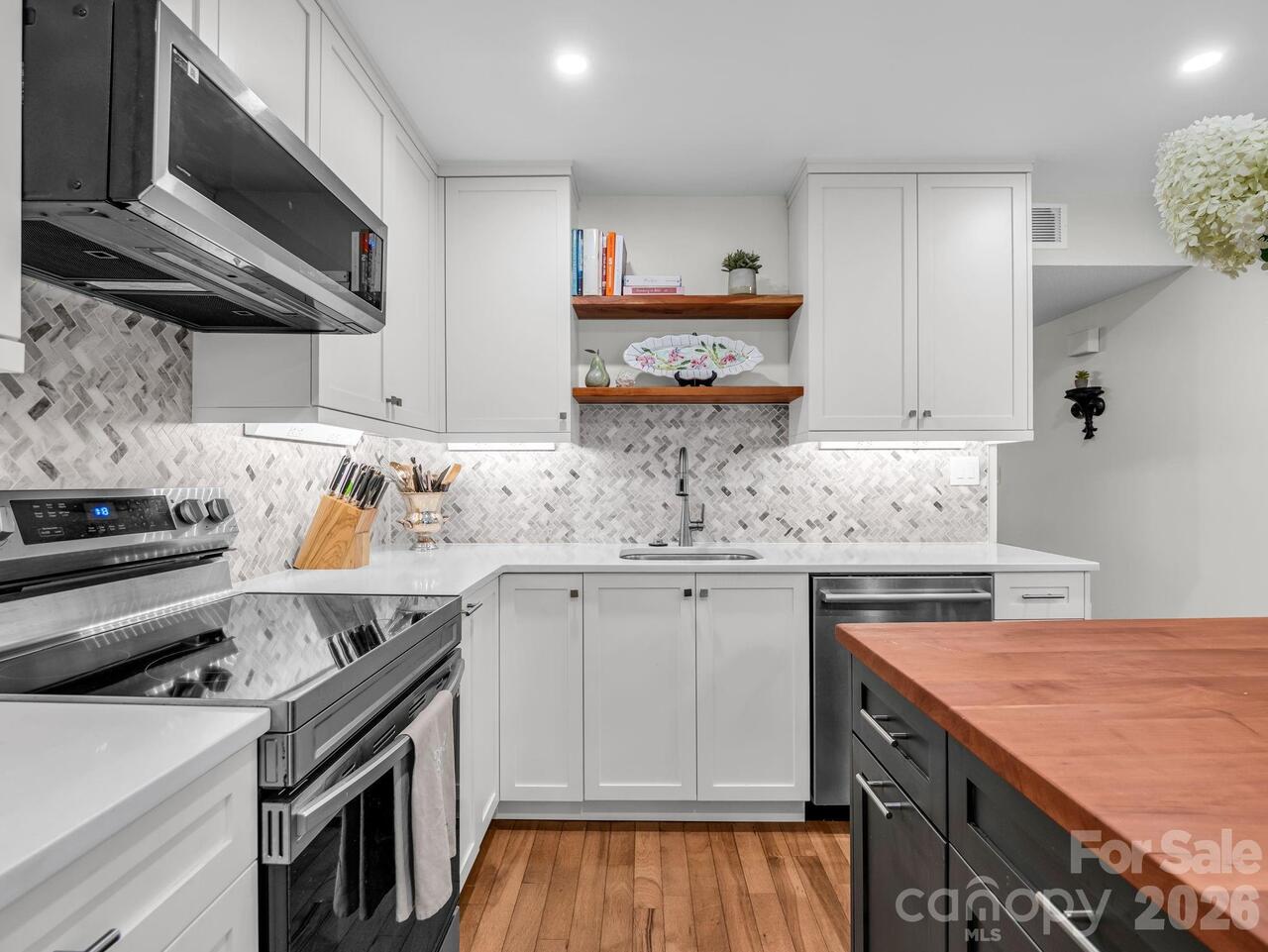 Listing Photo 15