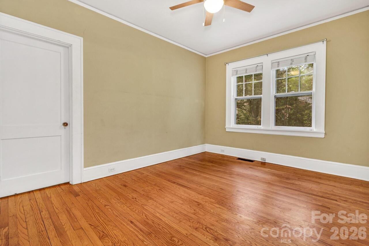 Listing Photo 22