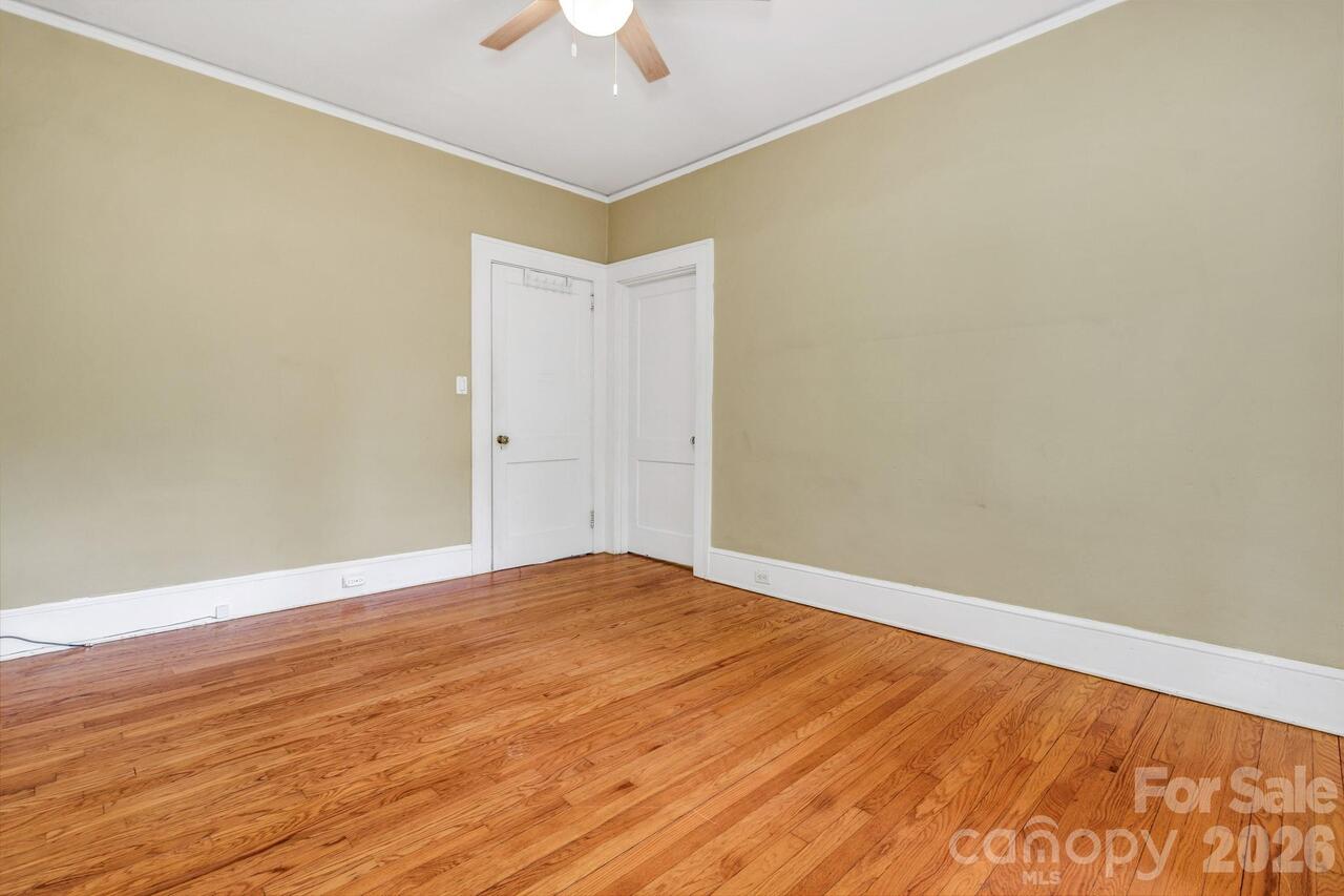 Listing Photo 23