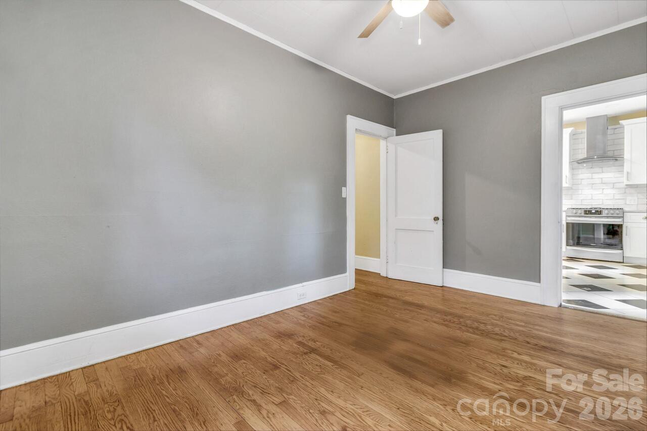 Listing Photo 27