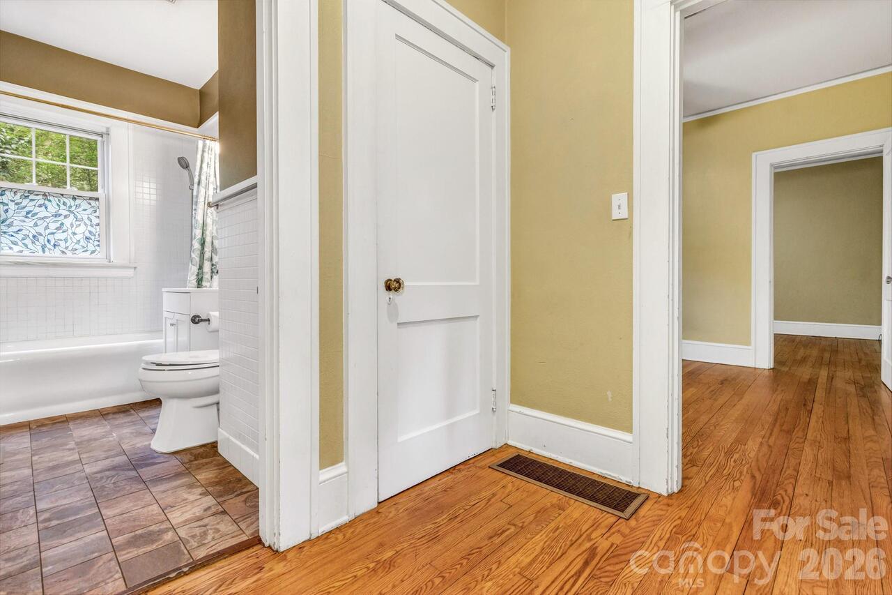 Listing Photo 31