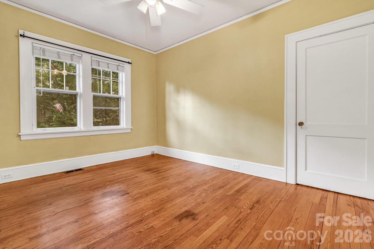 Listing Photo 32