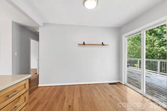 Listing Photo 13