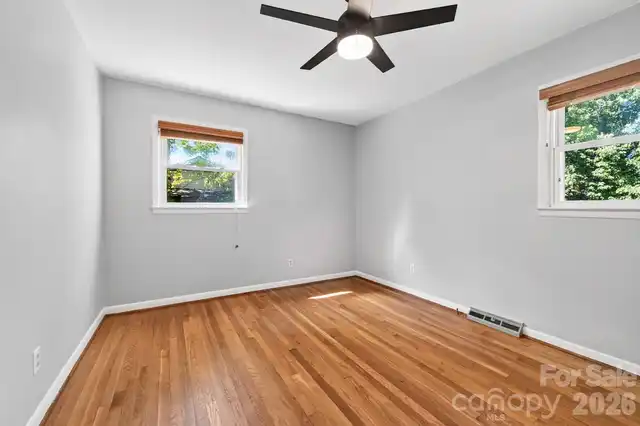 Listing Photo 19