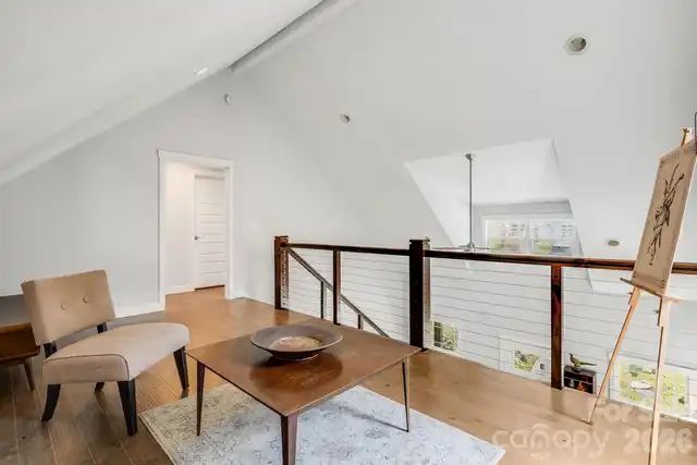 Listing Photo 18