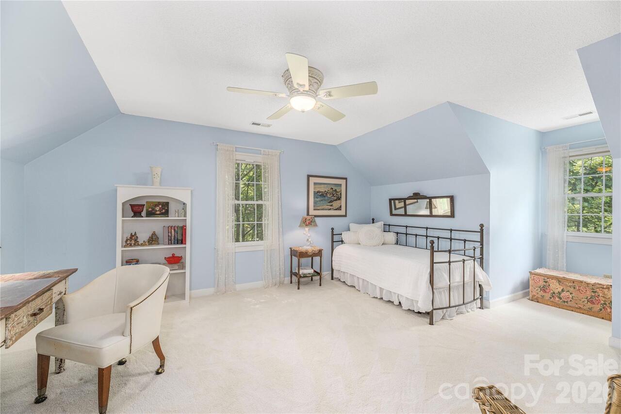 Listing Photo 29
