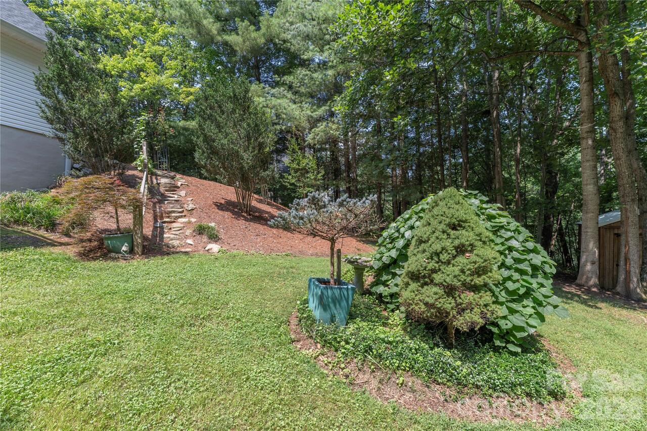 Listing Photo 34