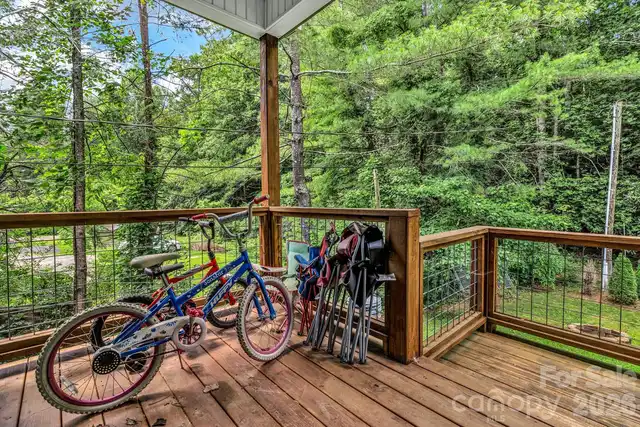 Listing Photo 25