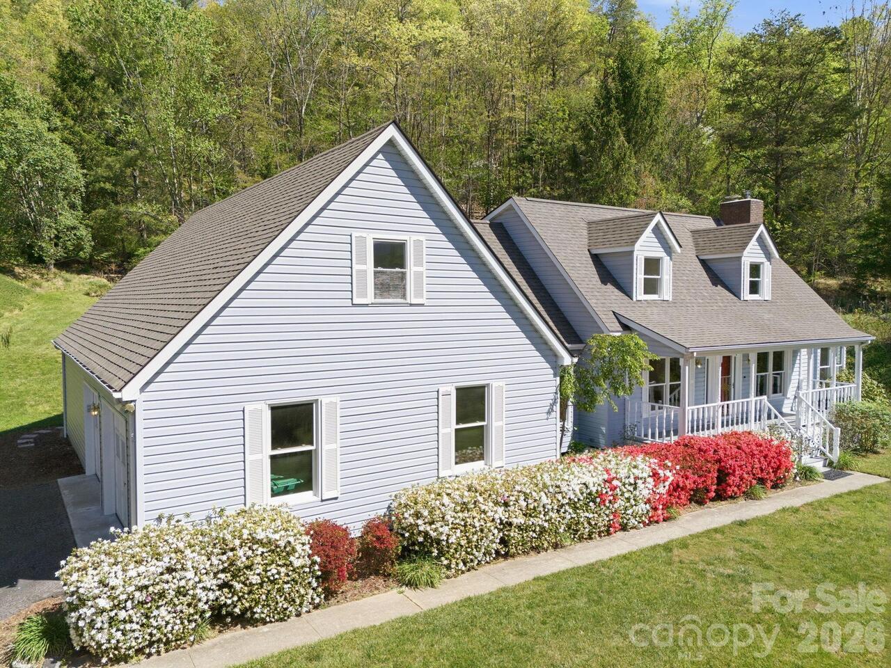 Listing Photo 10
