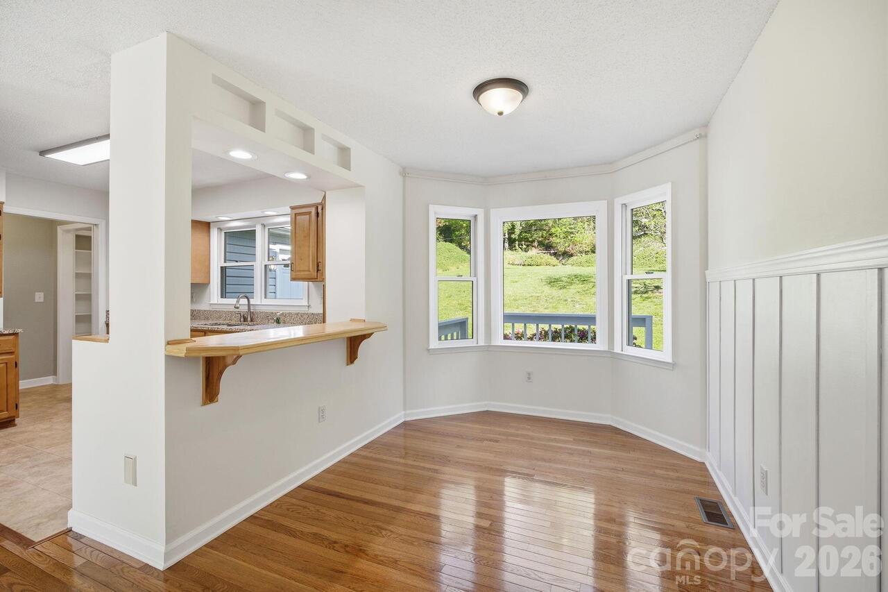 Listing Photo 22