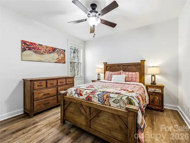 Listing Photo 21
