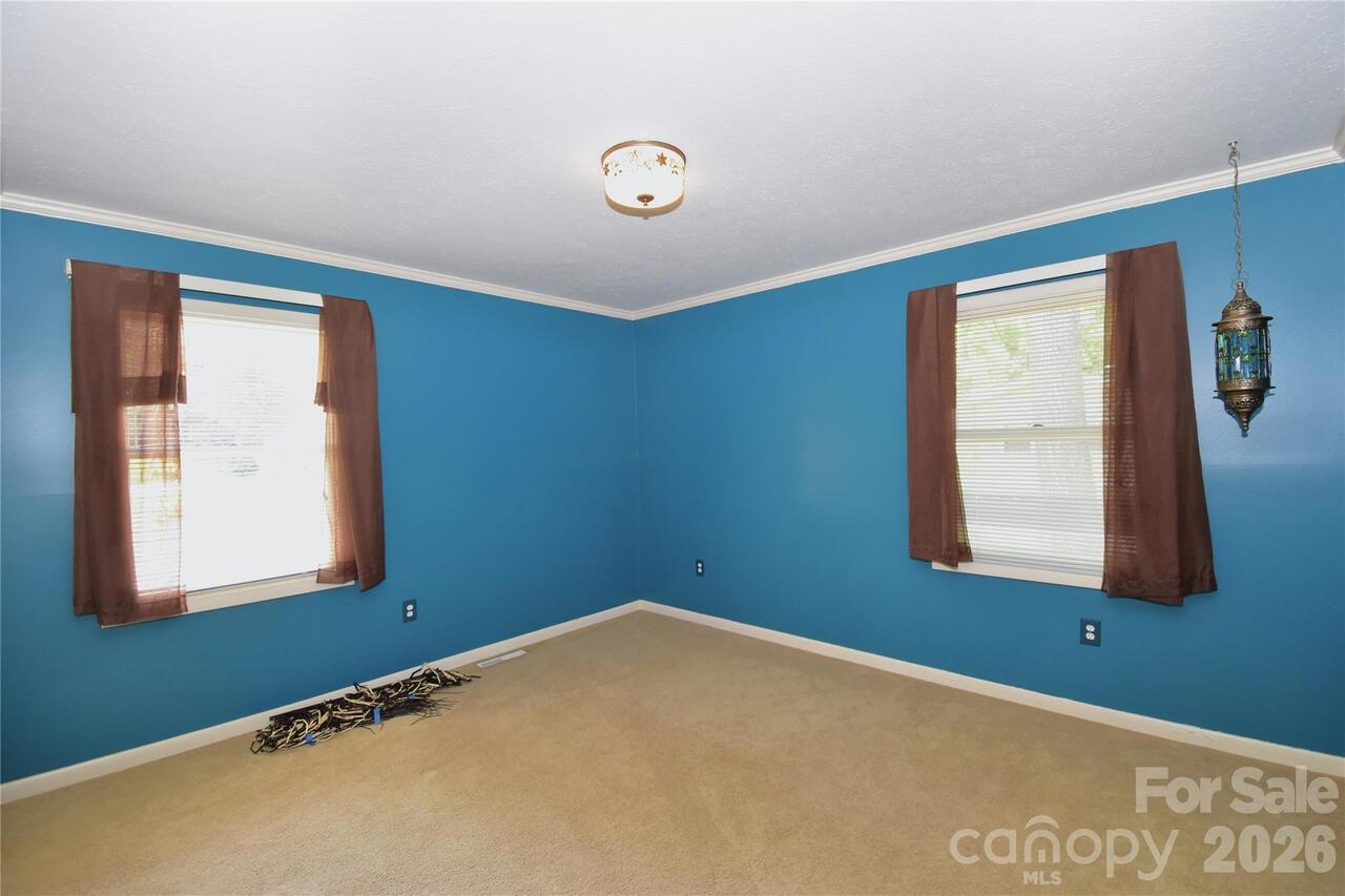 Listing Photo 20