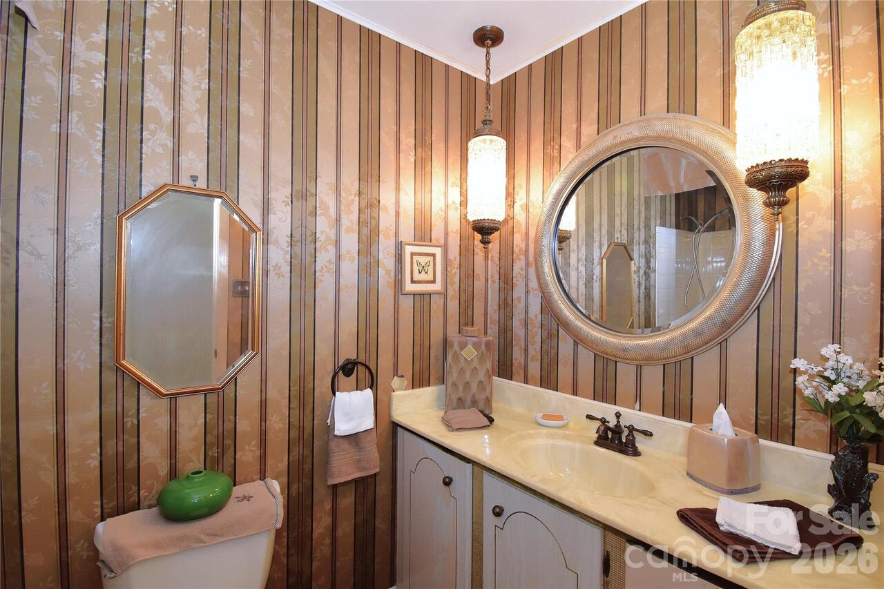 Listing Photo 23