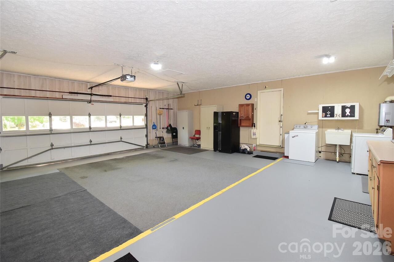 Listing Photo 28