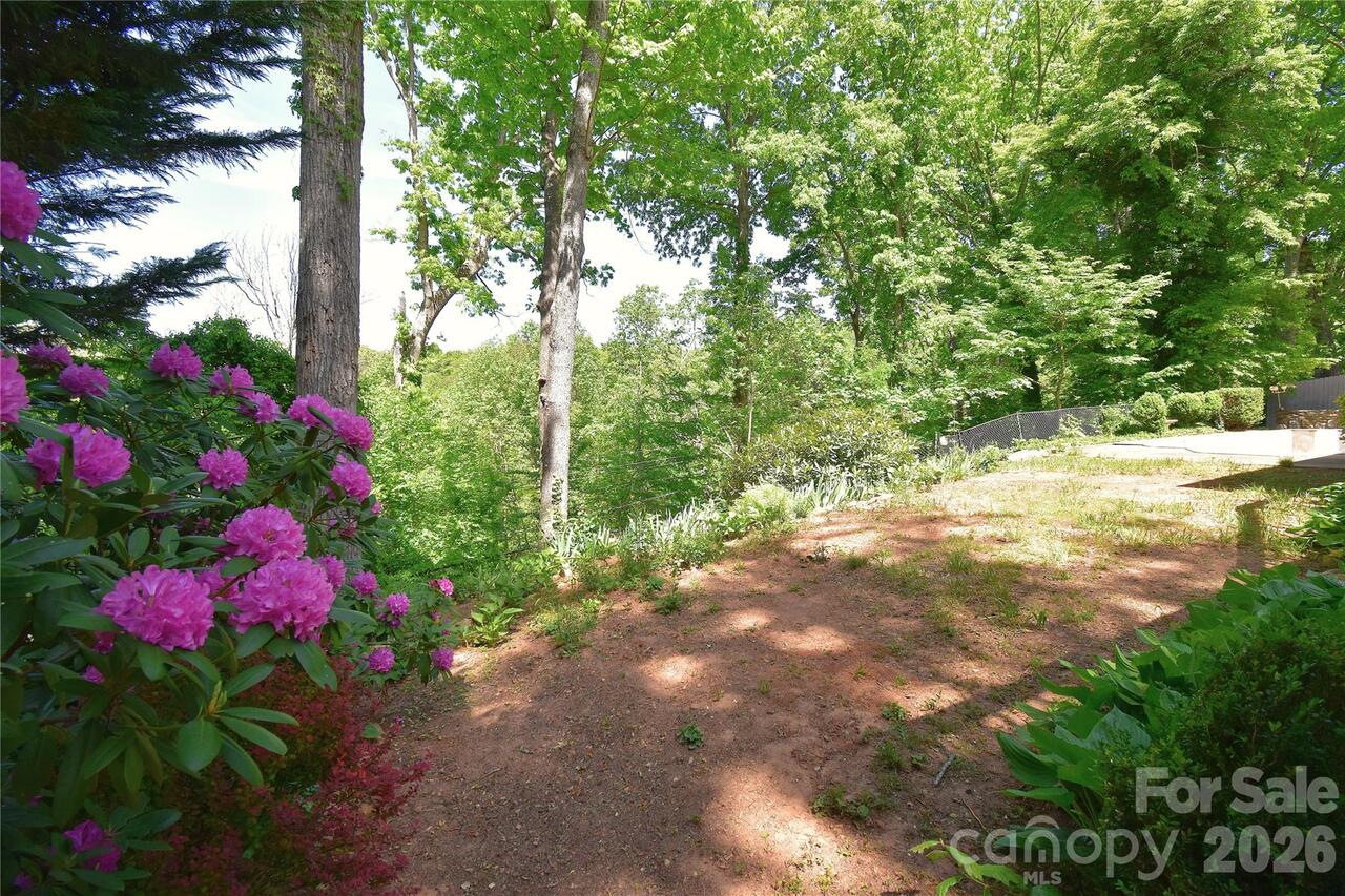 Listing Photo 39