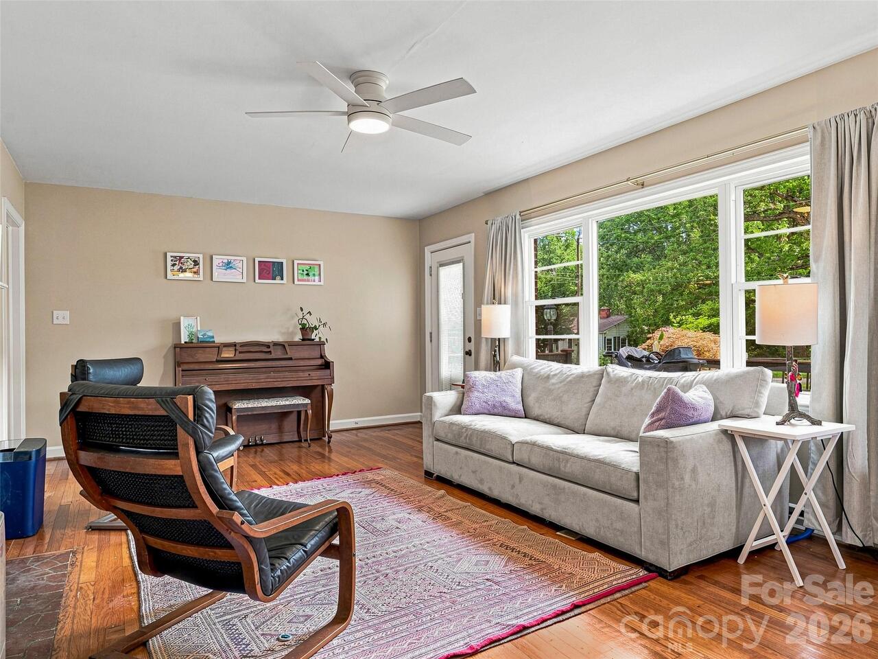 Listing Photo 7